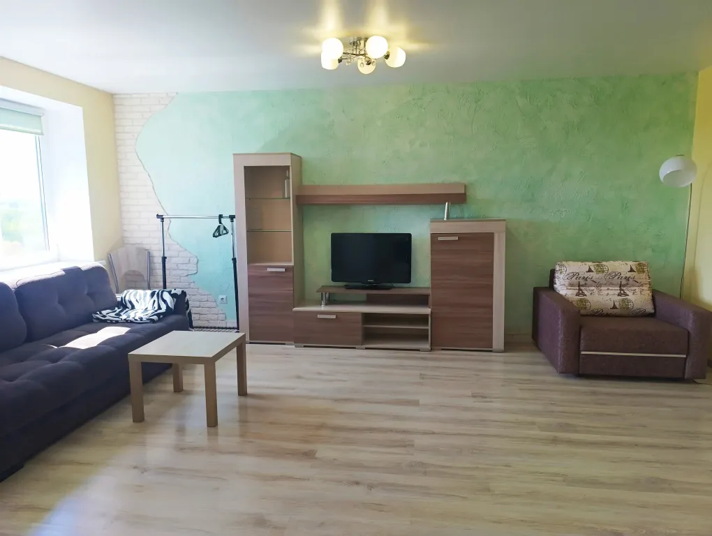 Студия с видом на реку