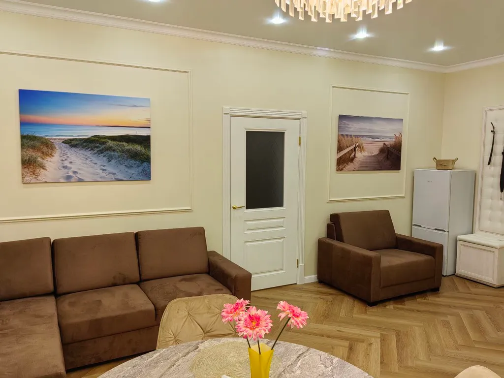 Новые двухкомнатные апартаменты West Wave рядом с бассейнами Баден СПА