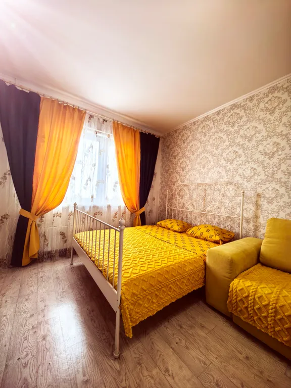 Хорошая, чистая и просторная квартира — аренда посуточно в Сургут