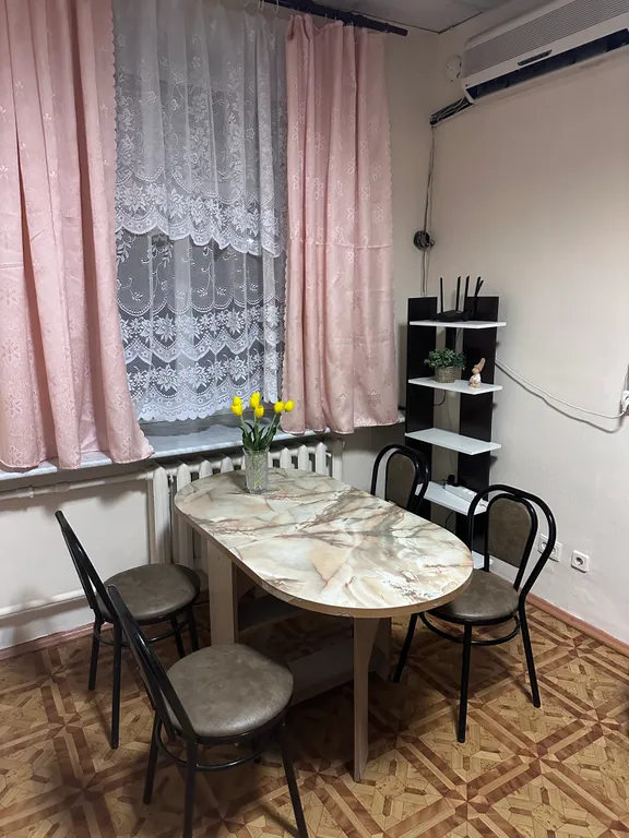 Большая квартира возле Приморского парка