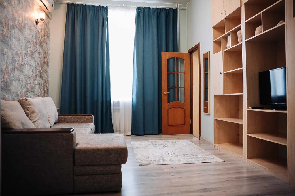 Квартира 2-комнатная квартира в центре — Хабаровск