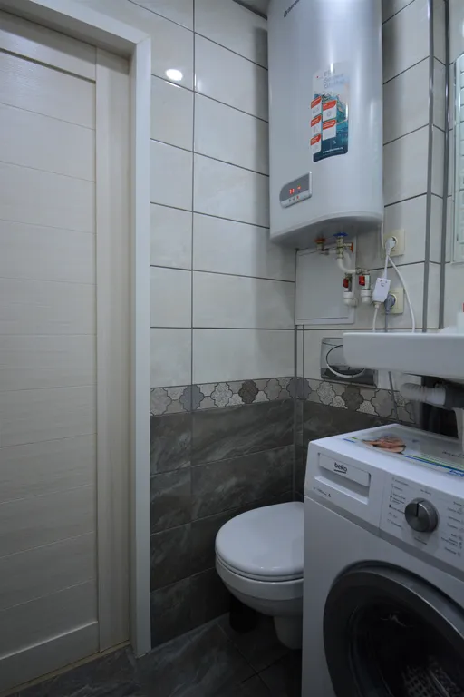 Двухкомнатная квартира в центре напротив Мурманск Молла