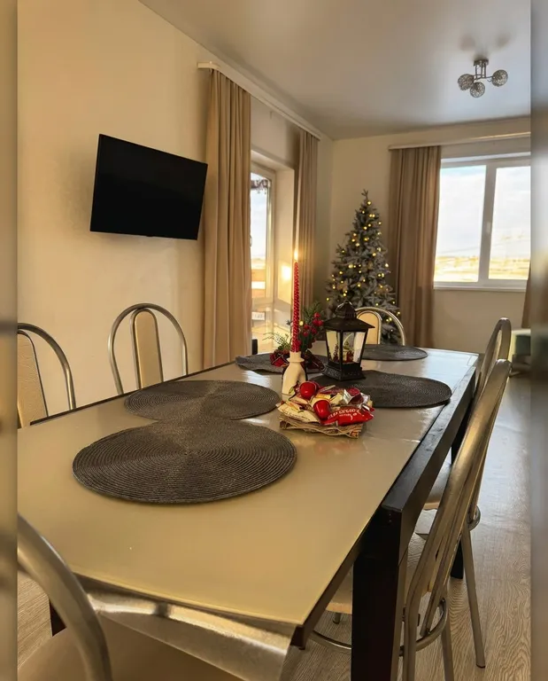 Дом с террасой и видом на закат