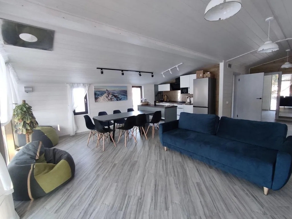 Уютный дом с видом на горы в стиле лофт с баней