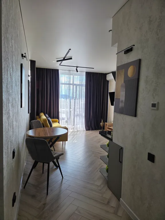 Новая, уютная квартира с красивым видом на горы и город