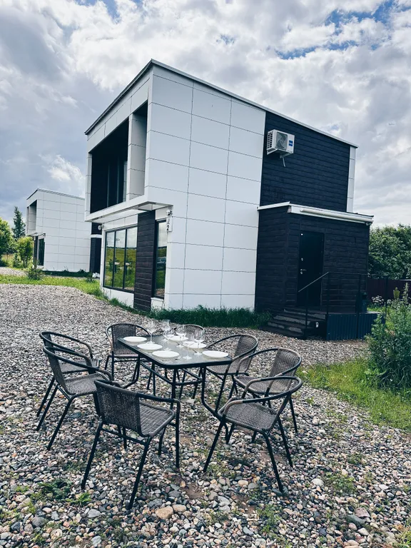 Дом Белый кролик 2