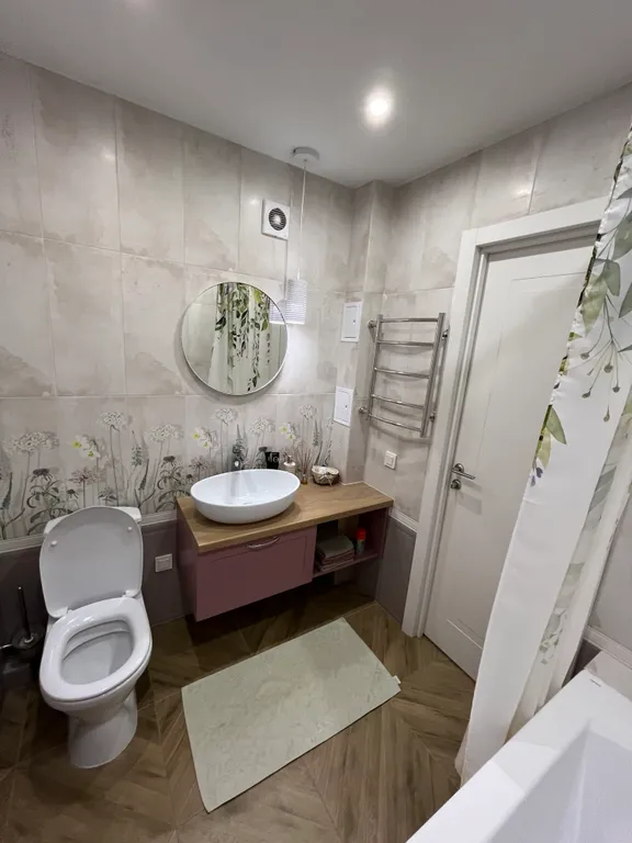 Уютная квартира с дизайнерским ремонтом возле ТЦ Мадагаскар