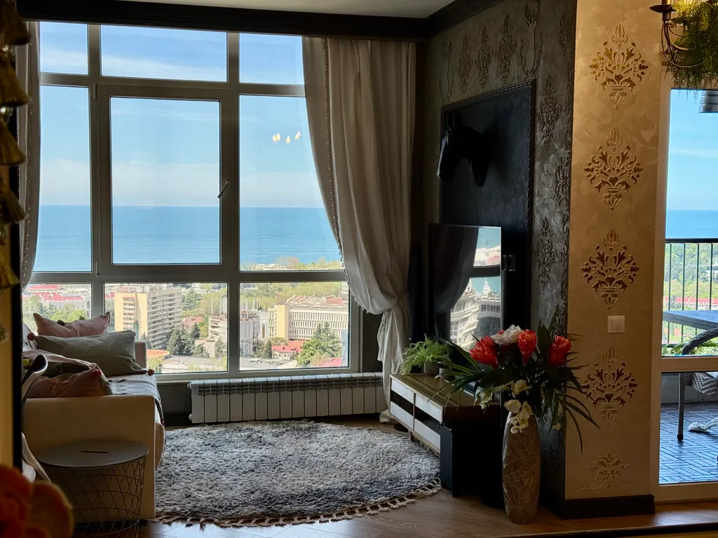Квартира 2-к квартира в центре с видом на море — Сочи