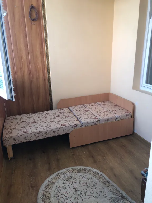 Светлая, уютная квартира в тихом районе с большой лоджией