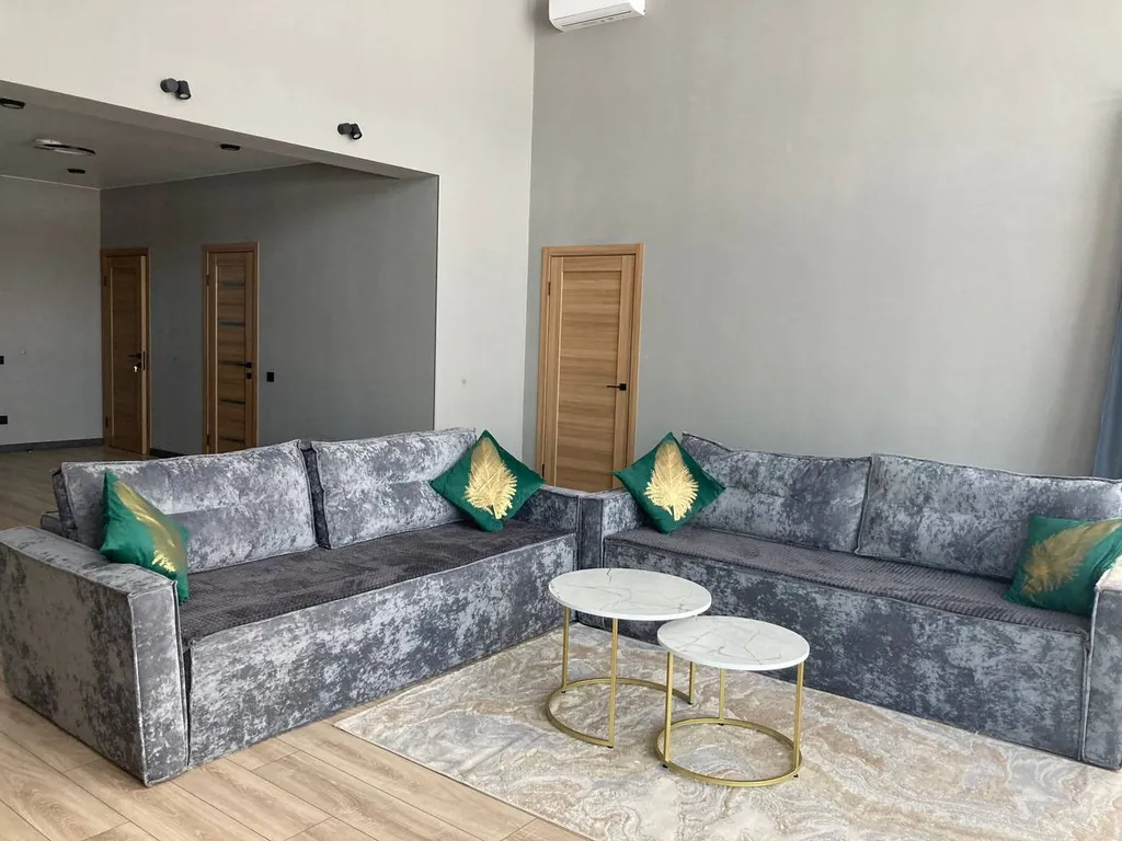 5-комнатный Дом