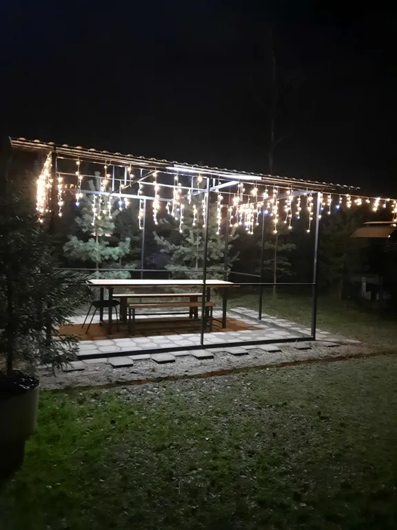 Уютный новый коттедж недалеко от центра города