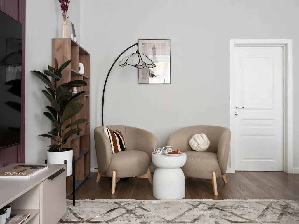 Просторная квартира у Патриарших с проектором