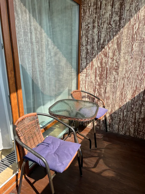 Золотой пляж с видом на Тургояк