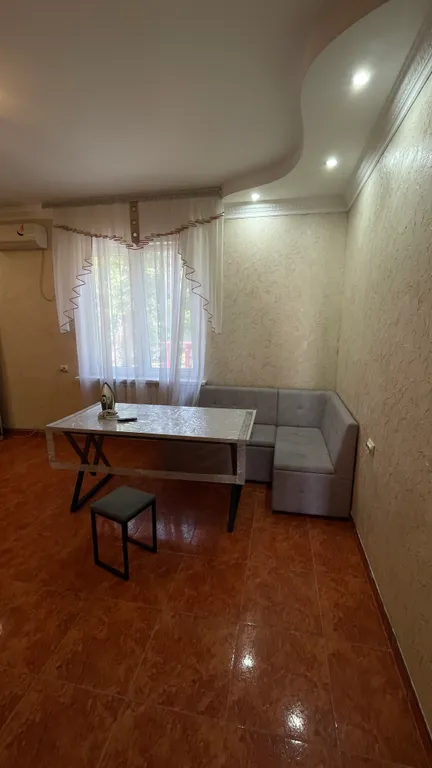 Коттедж Дом в лесу с баней и бассейном — Веселое