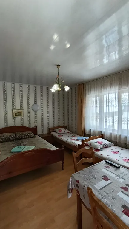 Четырёхместная комната с удобствами