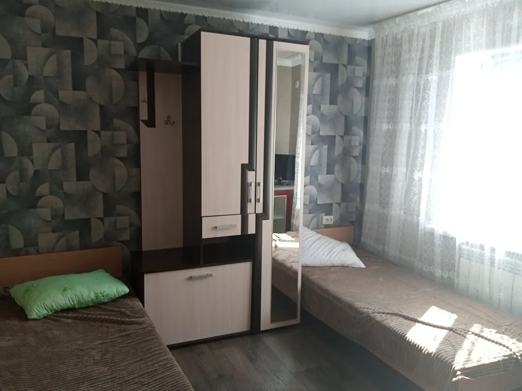 Коттедж 3-комнатный Дом — аренда посуточно в Феодосия