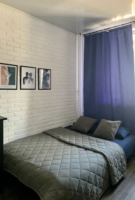 Студия возле метро