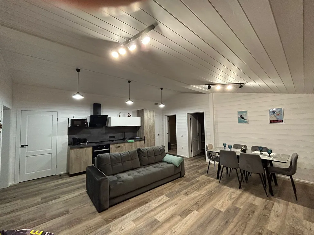 Гостевой дом Вельвет с панорамным видом на гору