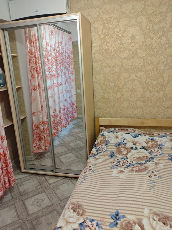 Красная квартира - студия