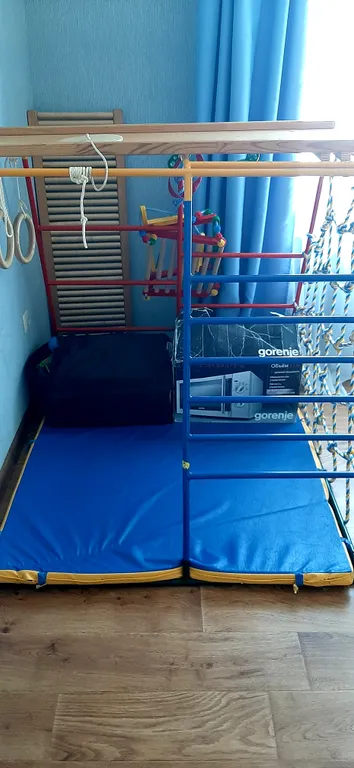 Уютная квартира в центре города с видом на море