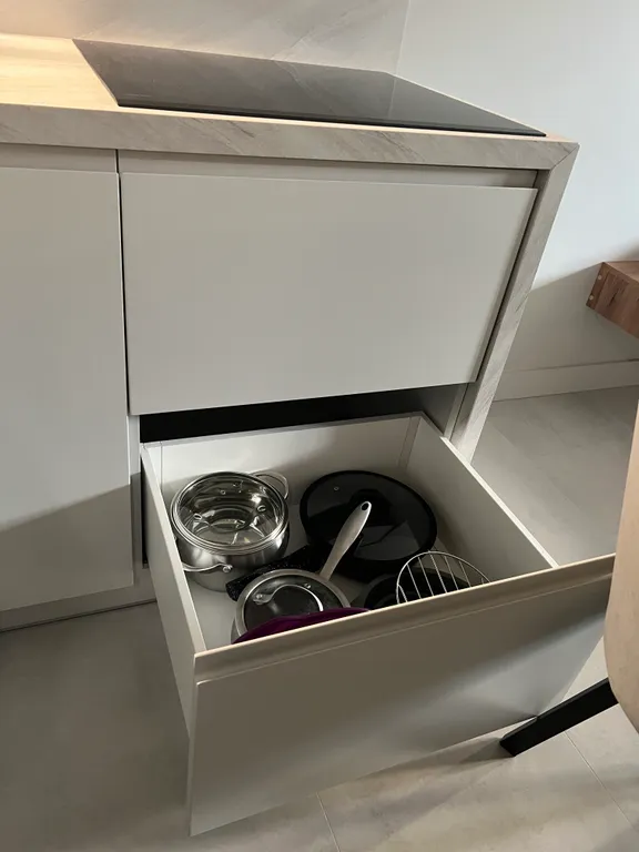 Новые апартаменты у моря в живописном месте в центре