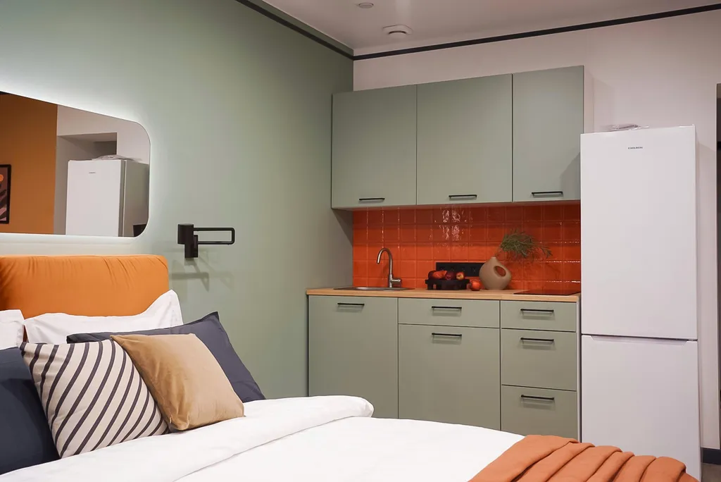 Квартира Квартира Современная студия Оранжевая с балконом — Калининград