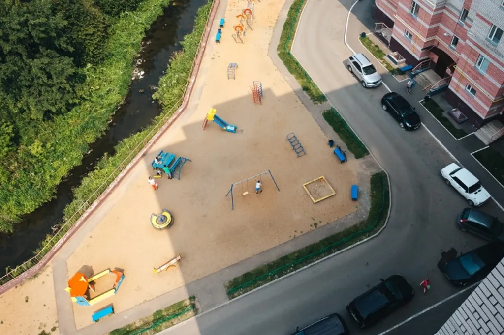 "Хочу приехать" на Челюскинцев 58