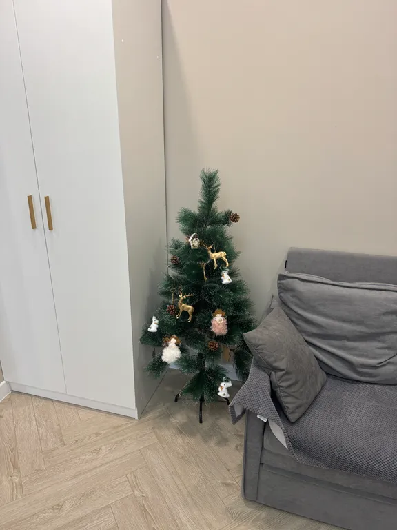 квартира с дизайнерским ремонтом на въезде в город