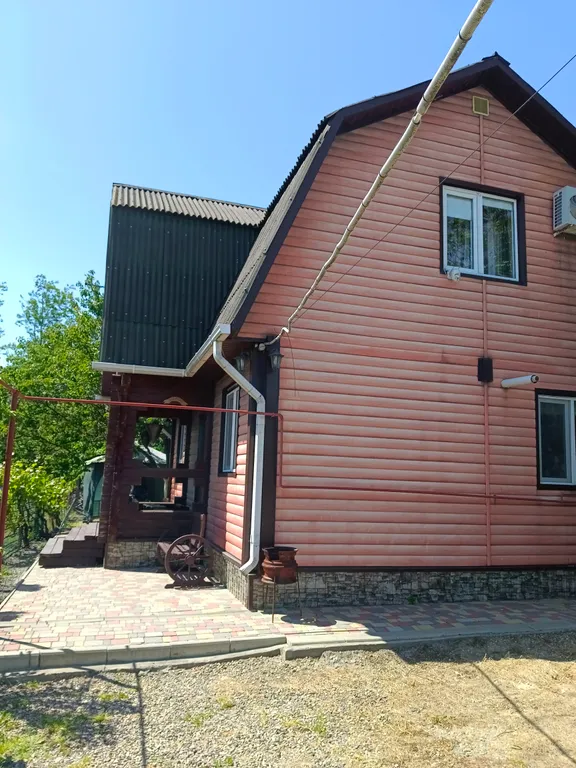 Уютный жилой дом в частном секторе в центре