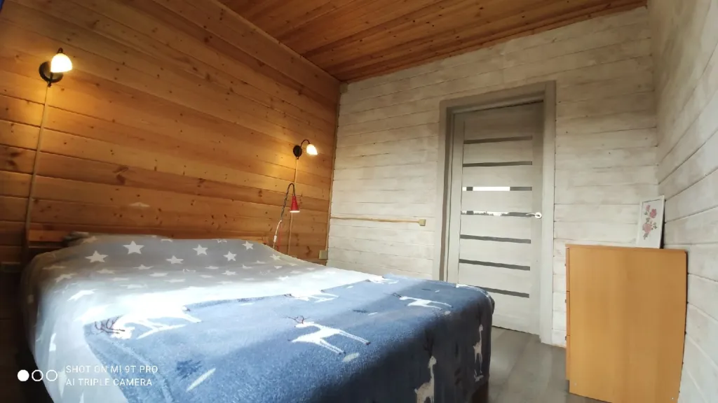 Коттедж Коттедж Дуплекс с сауной, терассой, зоной барбекю и детской площадкой — Уткино