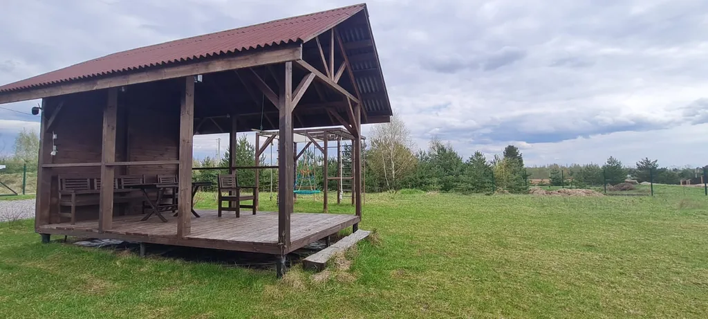 Гостевой дом на берегу лесного озера