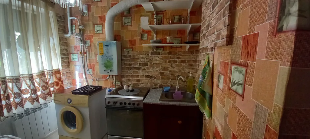 Бюджетная 2-х комнатная квартира в Приморском районе в 10 минутах от моря