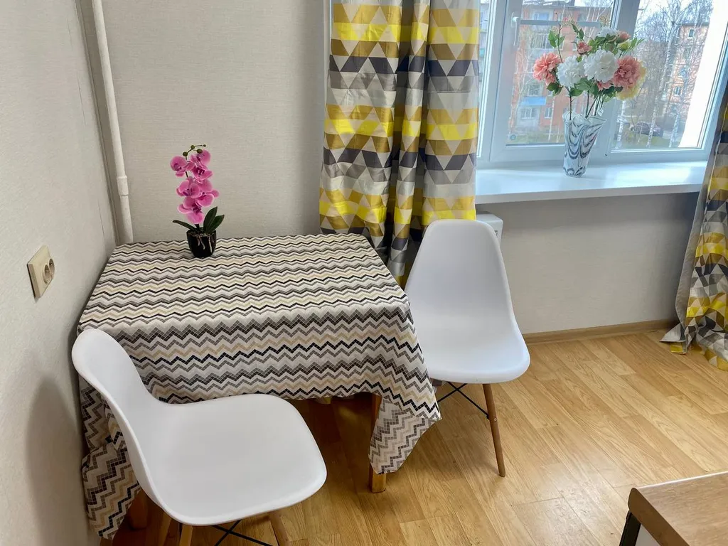 Просторная квартира близь центра и набережной Закат на озере