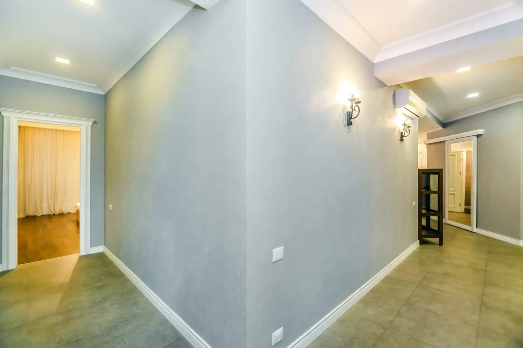 4-комнатная Квартира