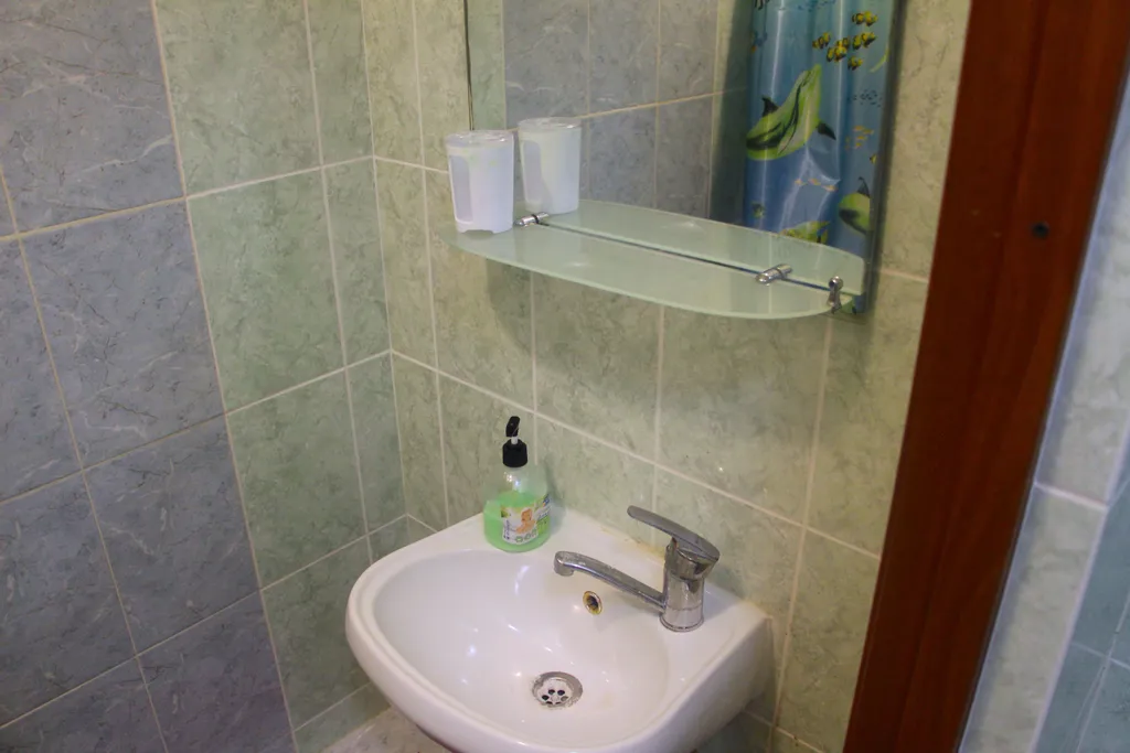 Семейный номер Эконом из двух комнат