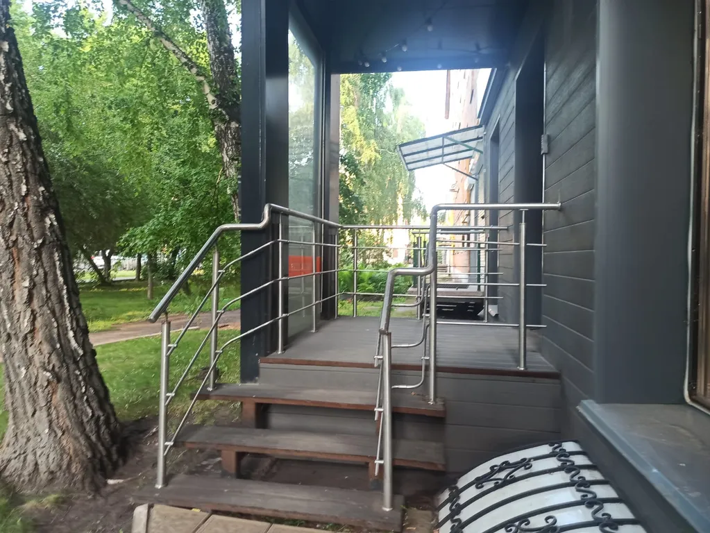 Студия, для командированных, в центре на набережной