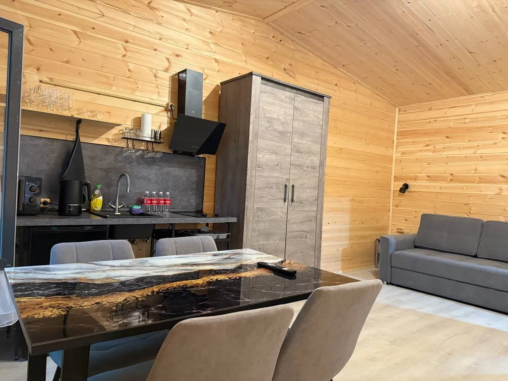 Шале Зарево 2