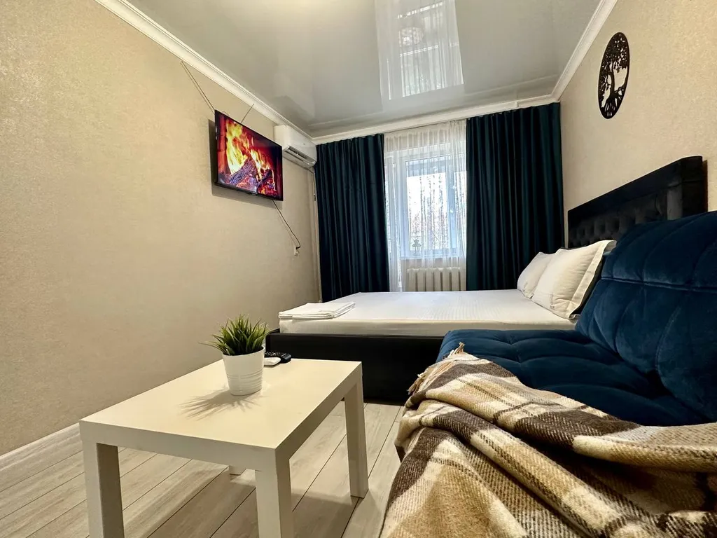 Однокомнатная рядом с Ореховой рощей