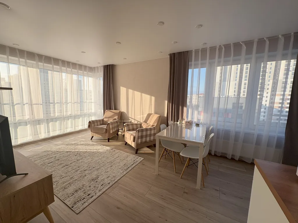 Квартира 2+ с панорамным видом идеальна во всем — аренда посуточно в Тюмень