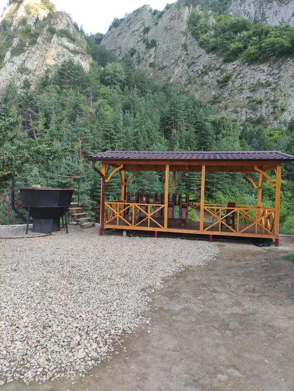 Дом на скале