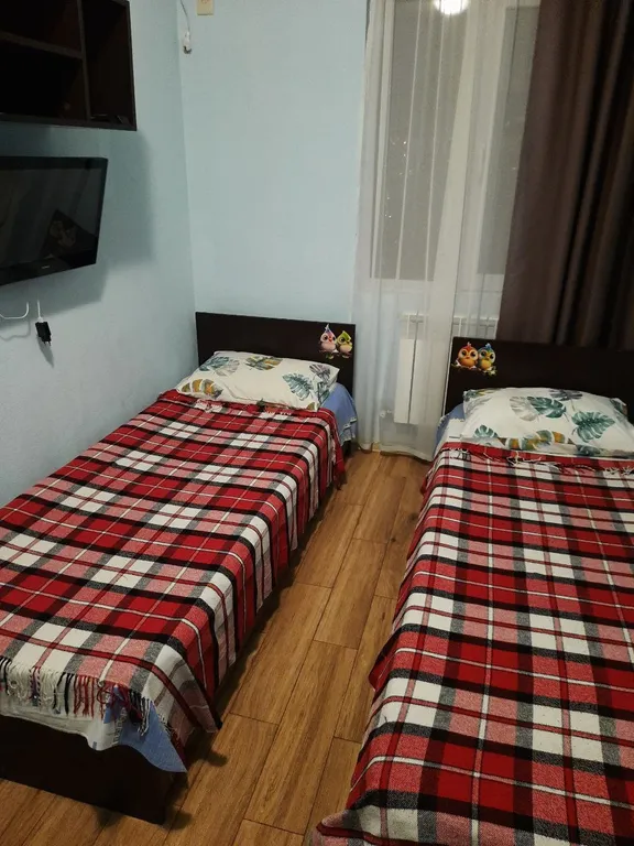 Квартира Квартира Семейный двухкомнатный номер с кухней на 5х гостей — Адлер