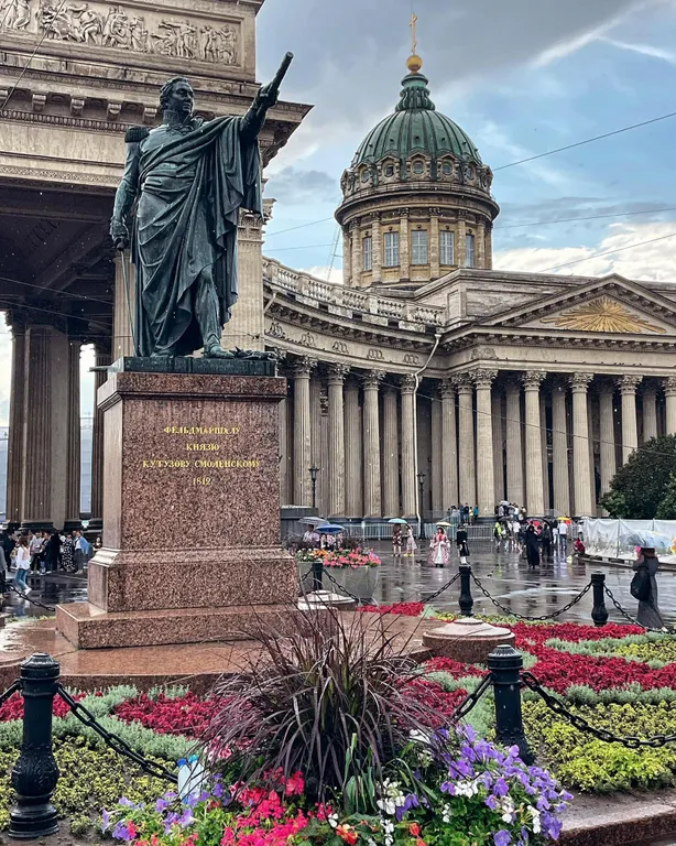 Квартира Видовая квартира с бесплатной парковкой и роскошной лоджией в центре — Санкт-Петербург