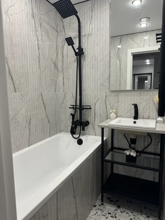 Квартира Квартира Три раздельные комнаты, новый ремонт — Москва