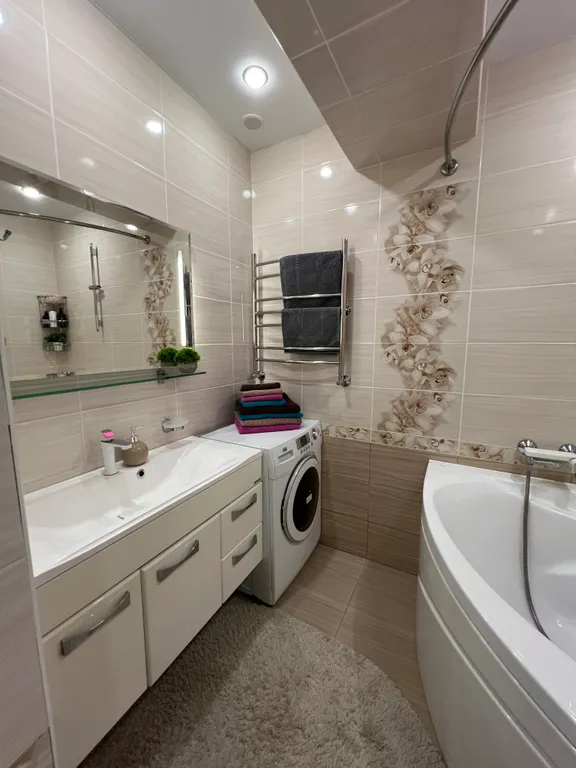 Уютная евро трешка с хорошим ремонтом