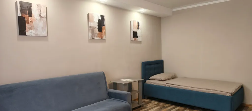 2-комнатная квартира 50м с новым ремонтом 4 кровати — аренда посуточно в Саратов