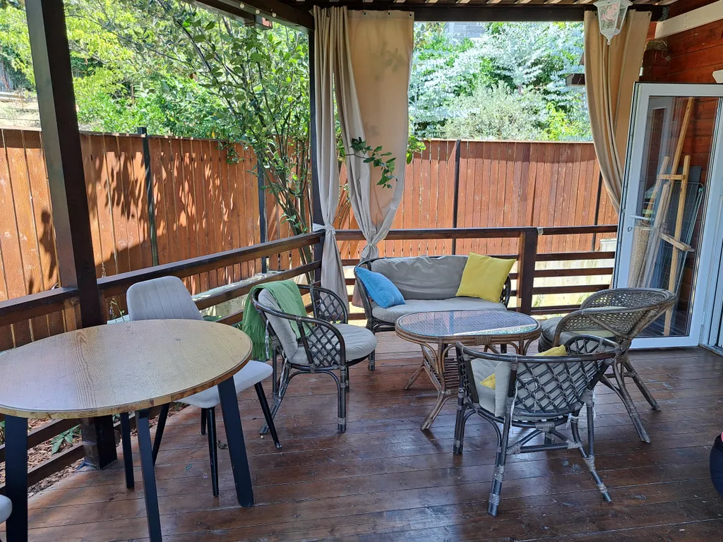 Дом с террасой и мангальной зоной