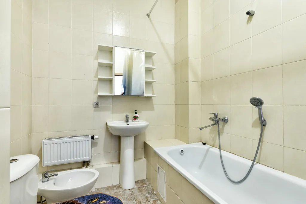 Уютная 2-х комнатная квартира возле Экспо