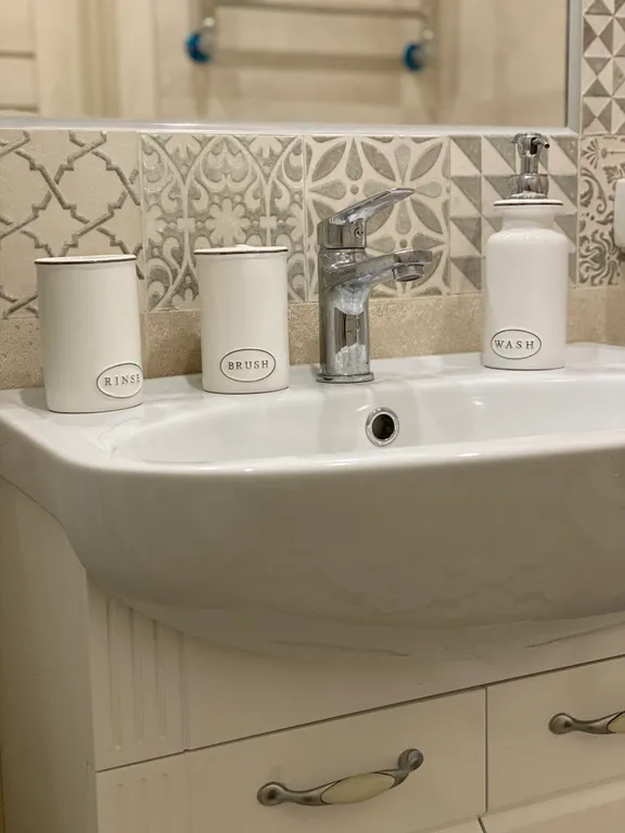 Двухуровневые апартаменты у озера и моря