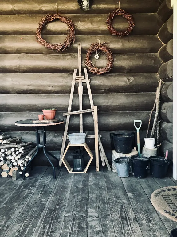 Уютный семейный дом у озера