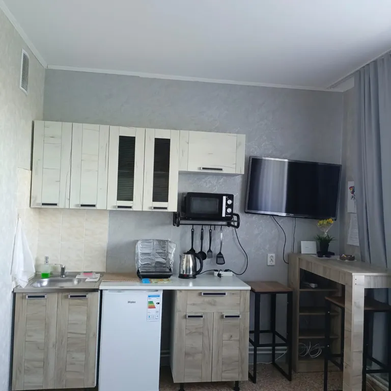 Рядом тц оазис плаза, окружная больница, смотровая поликлиника